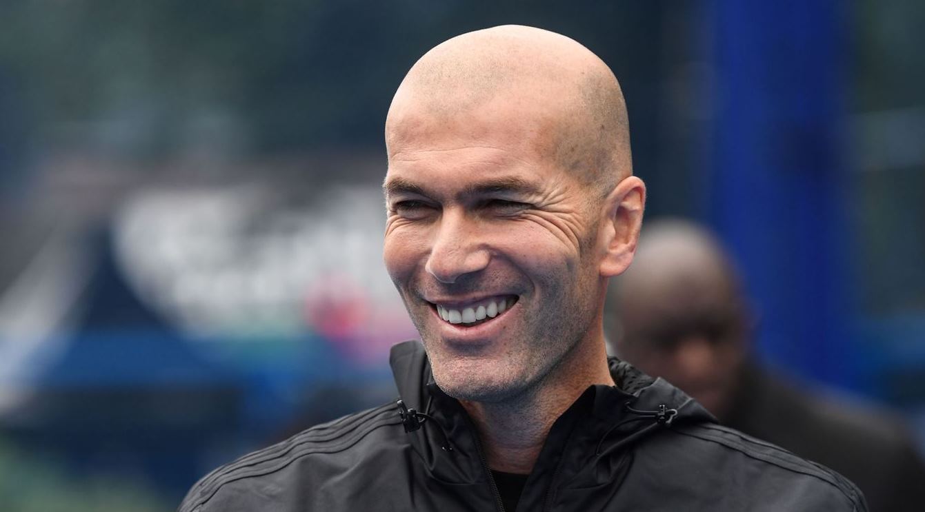 Impian Zinedine Zidane Kembali Melatih Segera Terwujud, Tapi Bukan ke PSG atau Chelsea
