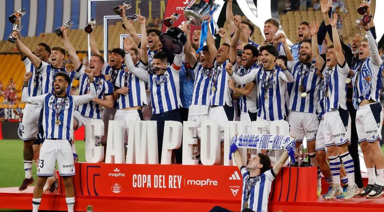 Real Sociedad Juara Copa del Rey 2026 Usai Kalahkan Los Rojiblancos Lewat Adu Penalti