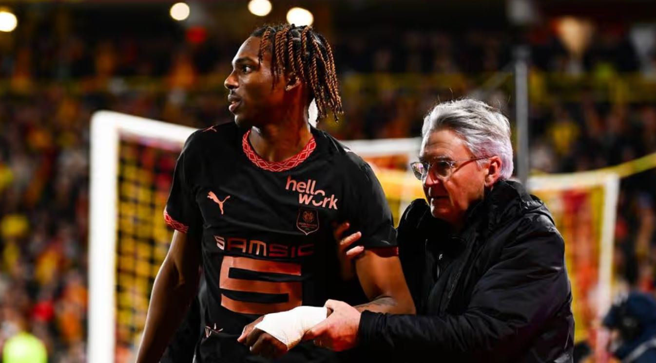 Liverpool Bakal Manyun! Kondisi Cedera Jeremy Jacquet Bikin Cemas