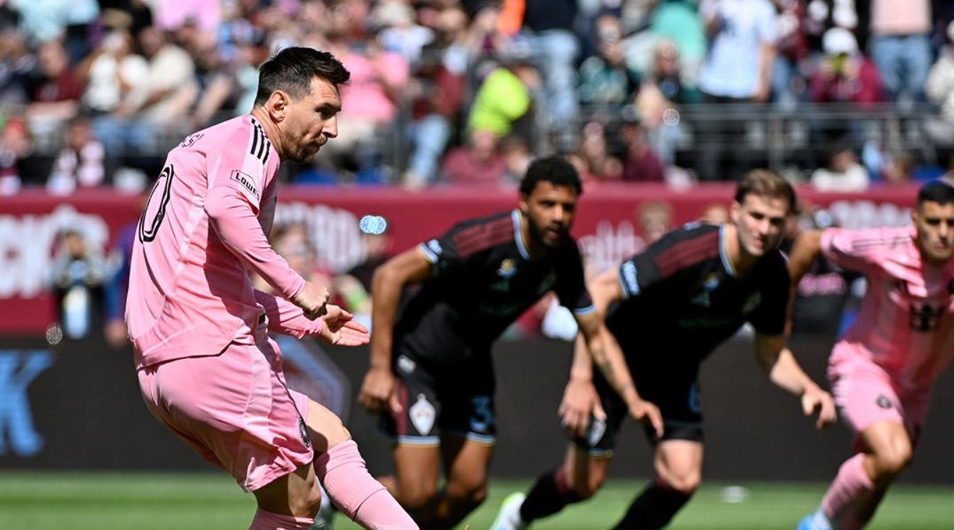 Lionel Messi Cetak Dua Gol, Inter Miami Menang 3-2 di Debut Guillermo Hoyos