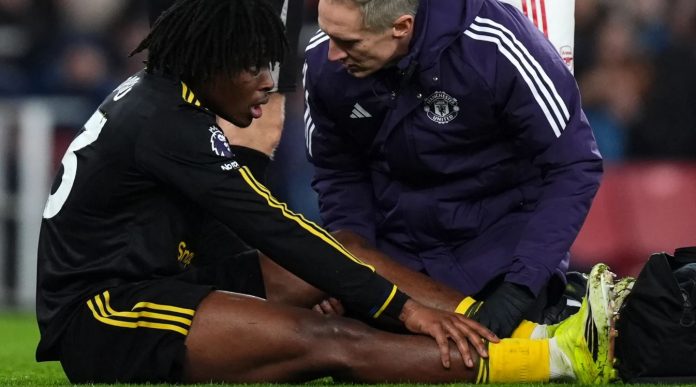 Cedera Patrick Dorgu Bikin Manchester United Masuk Mode Darurat Transfer, Buka Jalan Rafael Leao dan Tyrique George ke Old Trafford