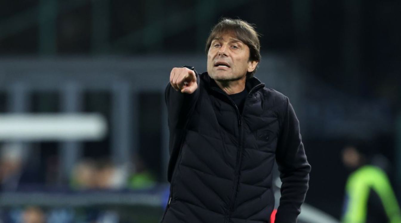 Conte Murka pada Wasit dan Krisis Cedera Usai Napoli Tersingkir dari Coppa Italia