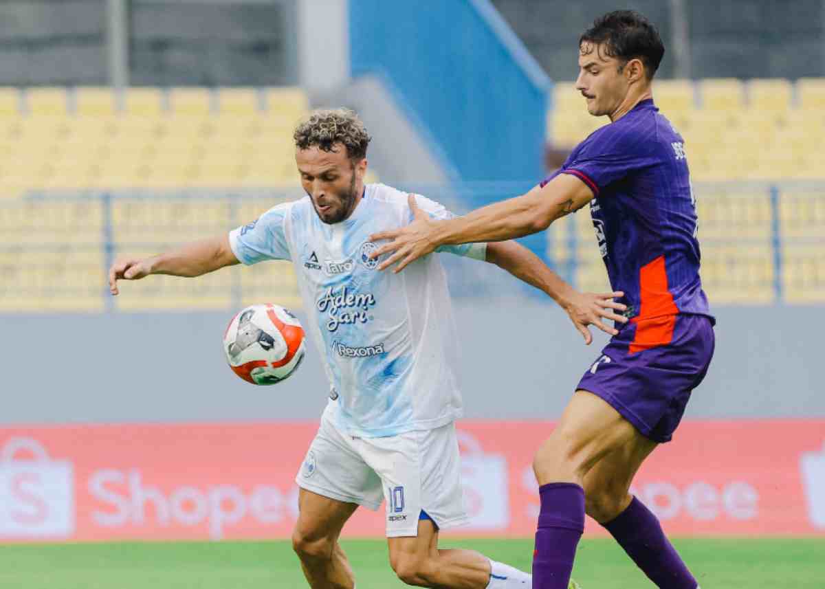 Hasil Persik Kediri vs PSIM Yogyakarta Skor 2-2: Brace Vidal Paksa Macan Putih Berbagi Poin