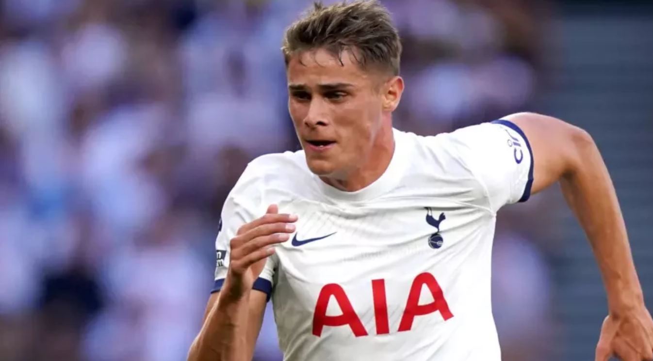 Dari Romero ke Van de Ven, Tottenham Butuh Perubahan Kepemimpinan Segera!