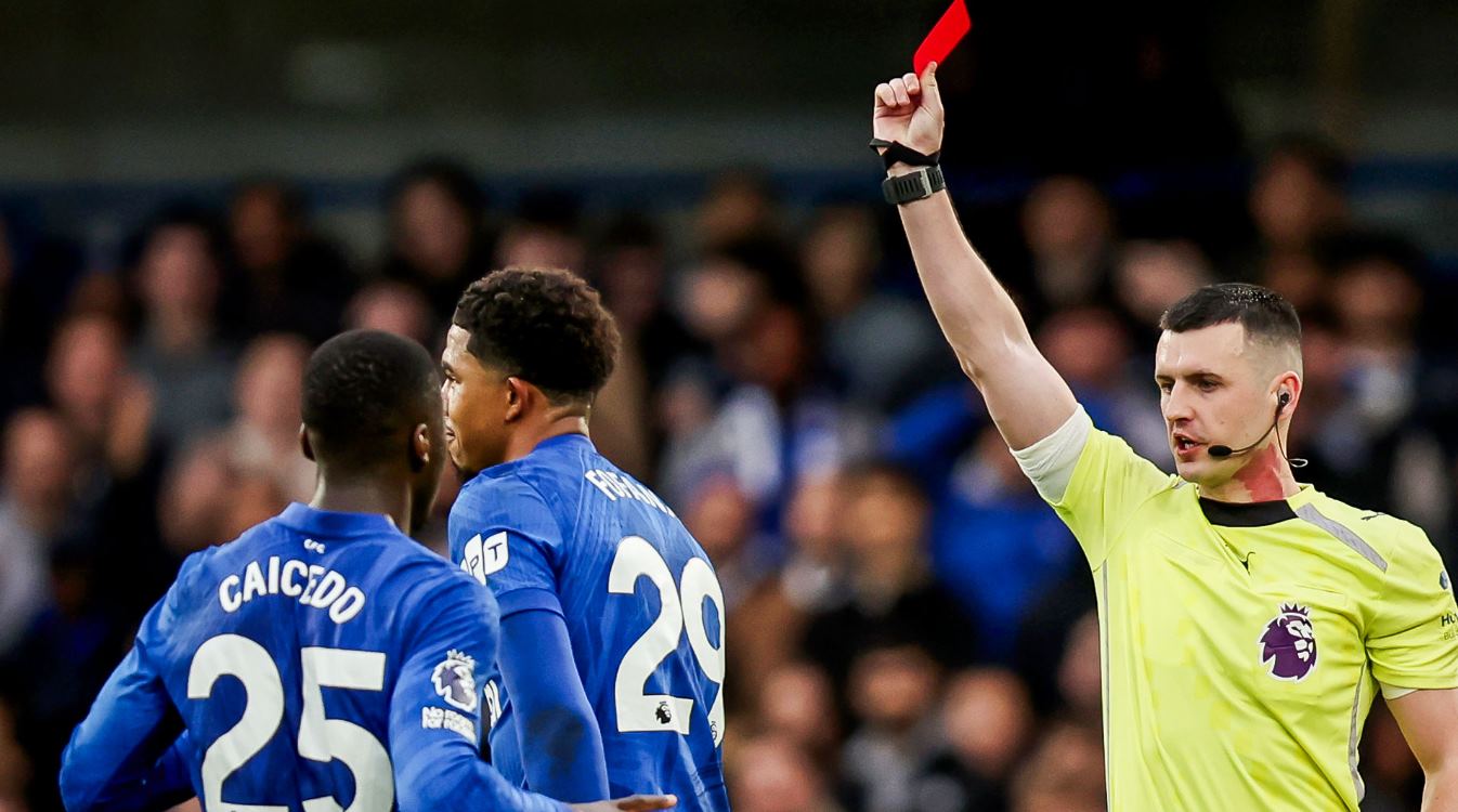 Kartu Merah Fofana Jadi Petaka! Chelsea Turun Peringkat Usai Ditahan Imbang The Clarets