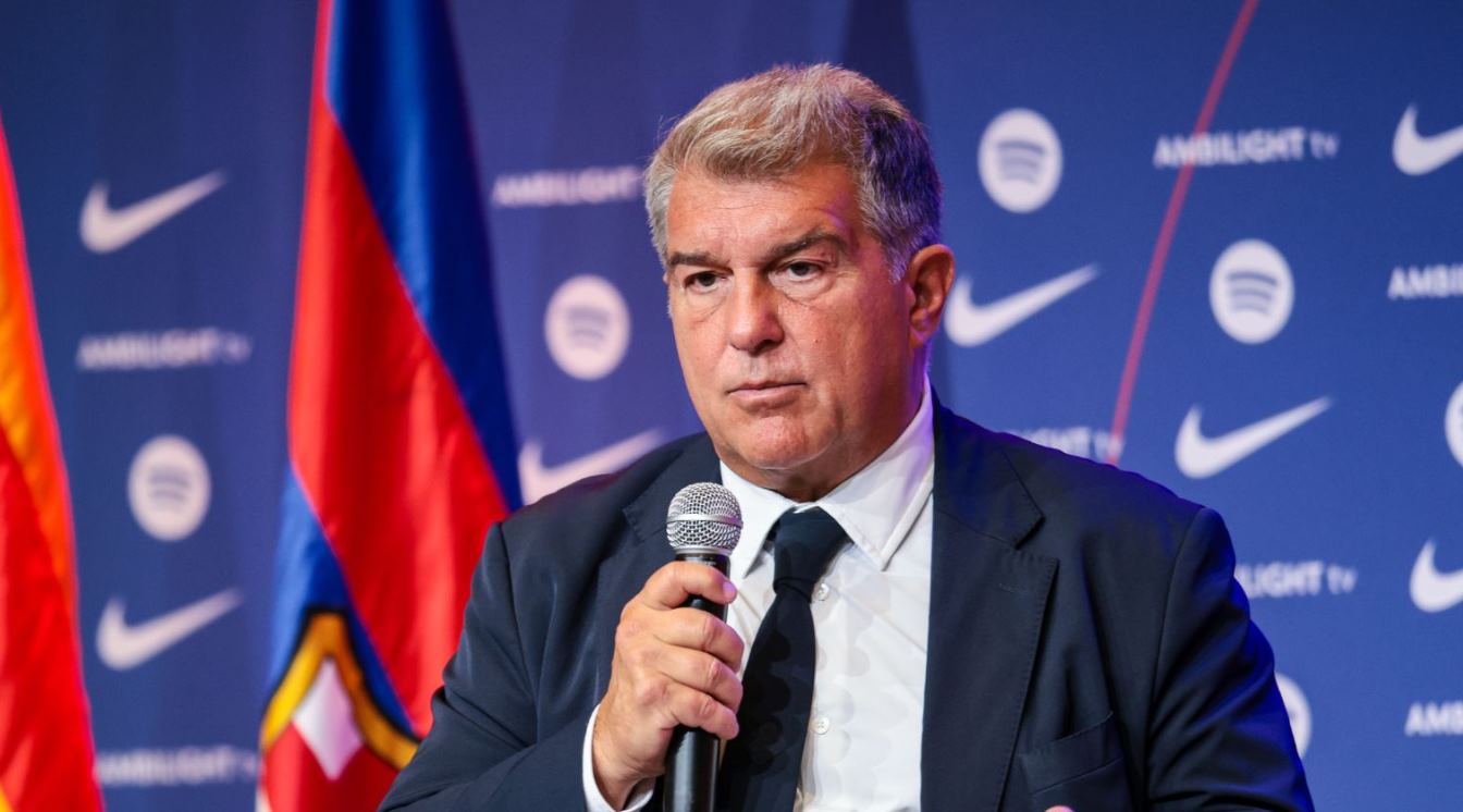 Batal Belanja Besar, Barcelona Rem Mendadak di Bursa Transfer! Laporta Jelaskan Alasannya